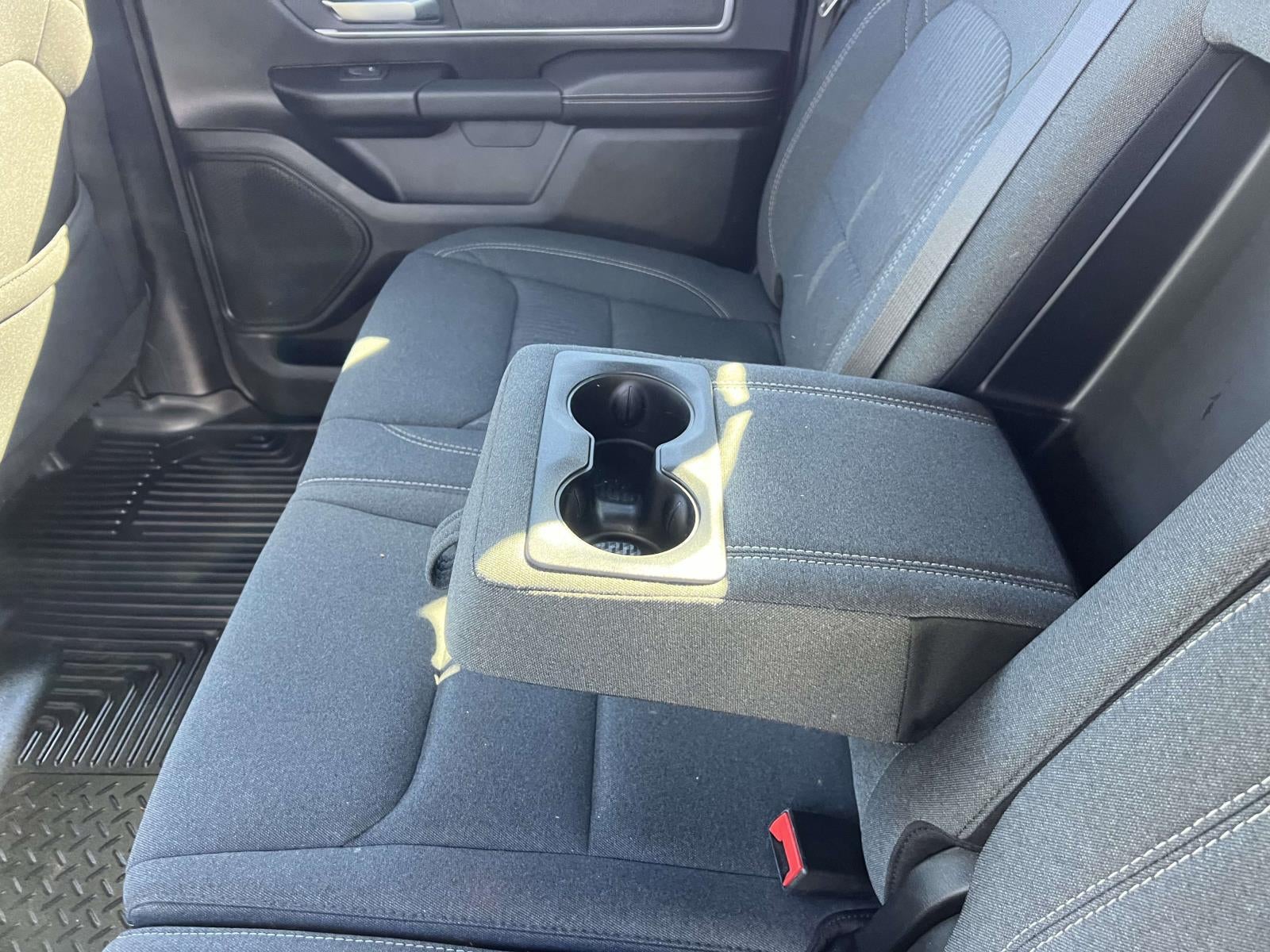 2022 RAM 1500 Big Horn Crew Cab 4x4 6'4' Box