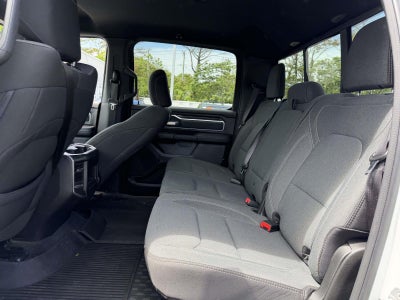 2022 RAM 1500 Big Horn Crew Cab 4x4 5'7' Box