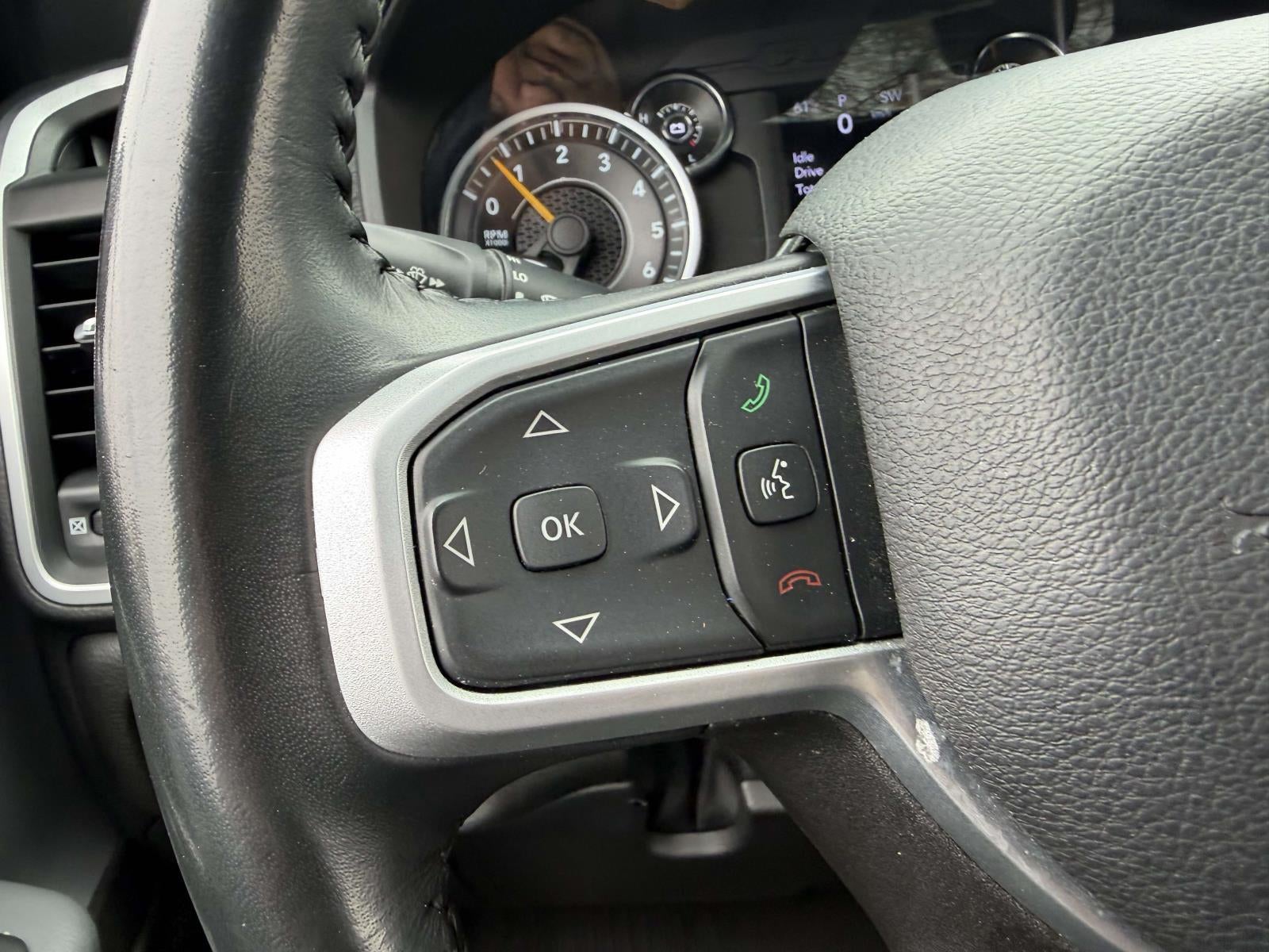 2022 RAM 1500 Big Horn Crew Cab 4x4 5'7' Box