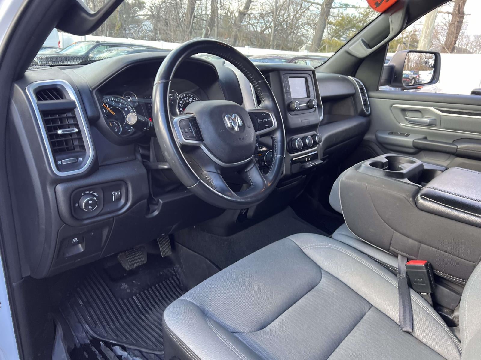 2022 RAM 1500 Big Horn Crew Cab 4x4 5'7' Box