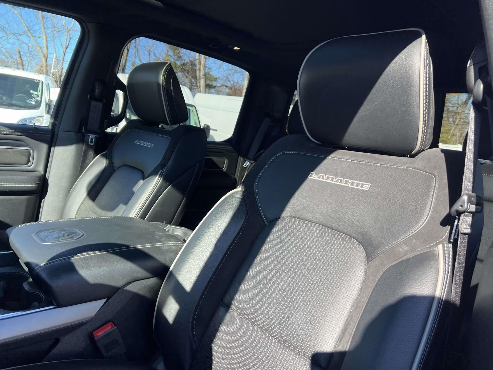 2023 RAM 1500 Laramie Crew Cab 4x4 5'7' Box