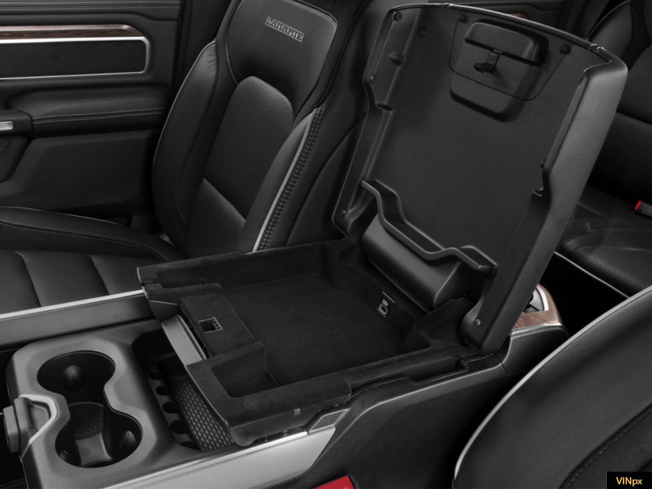 2019 RAM 1500 Laramie Crew Cab 4x4 57' Box