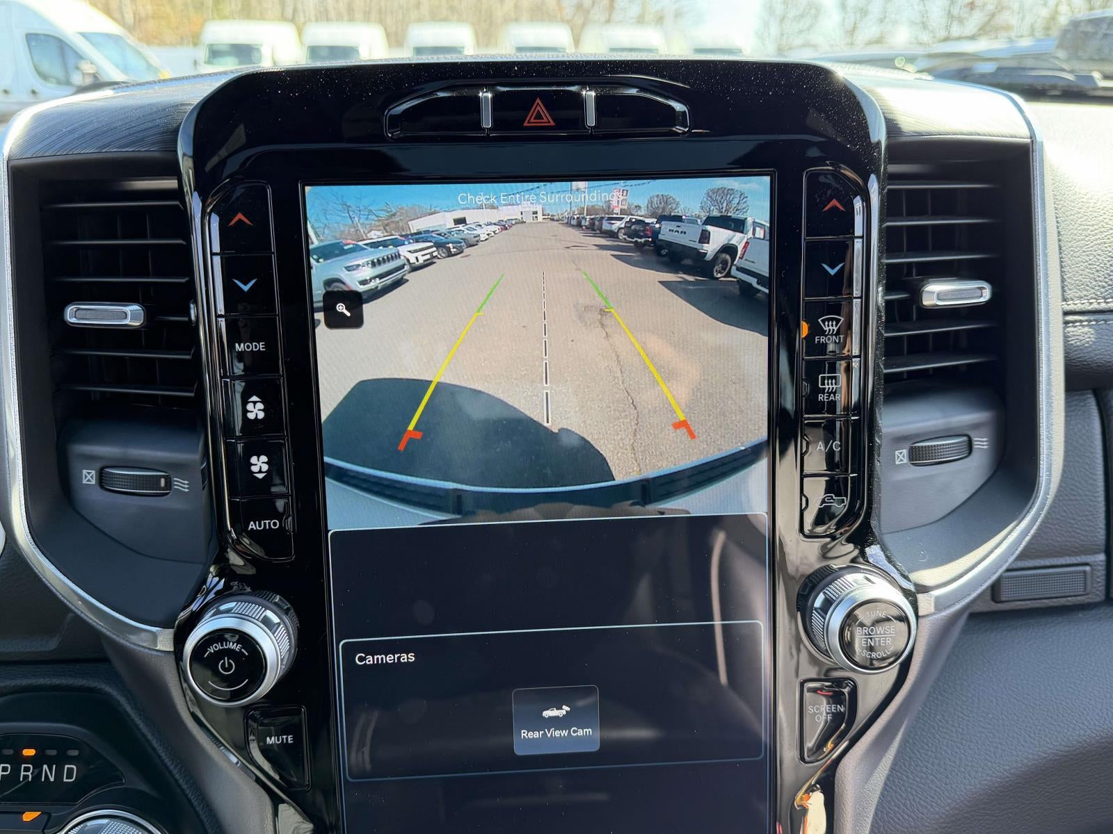 2023 RAM 1500 Laramie Crew Cab 4x4 5'7' Box