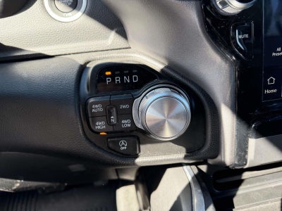 2023 RAM 1500 Laramie Crew Cab 4x4 5'7' Box