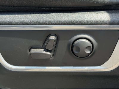 2023 RAM 1500 Laramie Crew Cab 4x4 6'4' Box