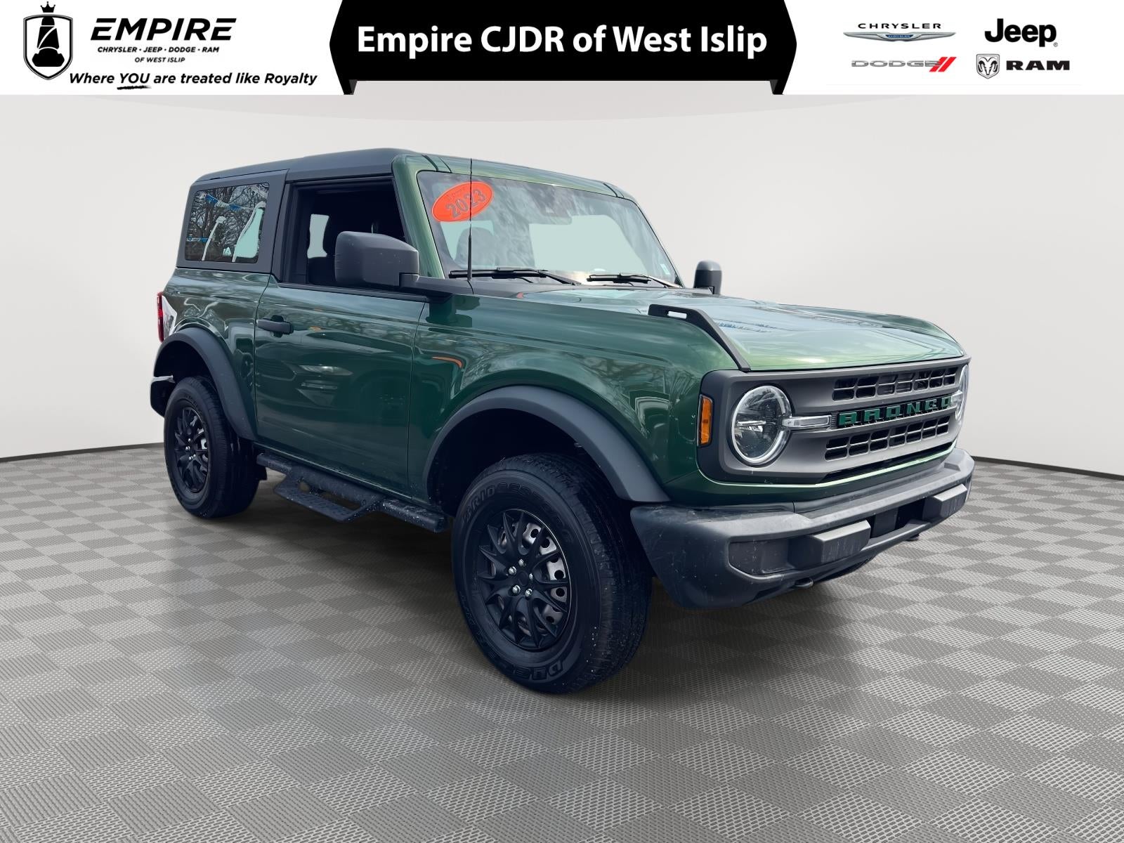 2023 Ford Bronco 2-Door Base
