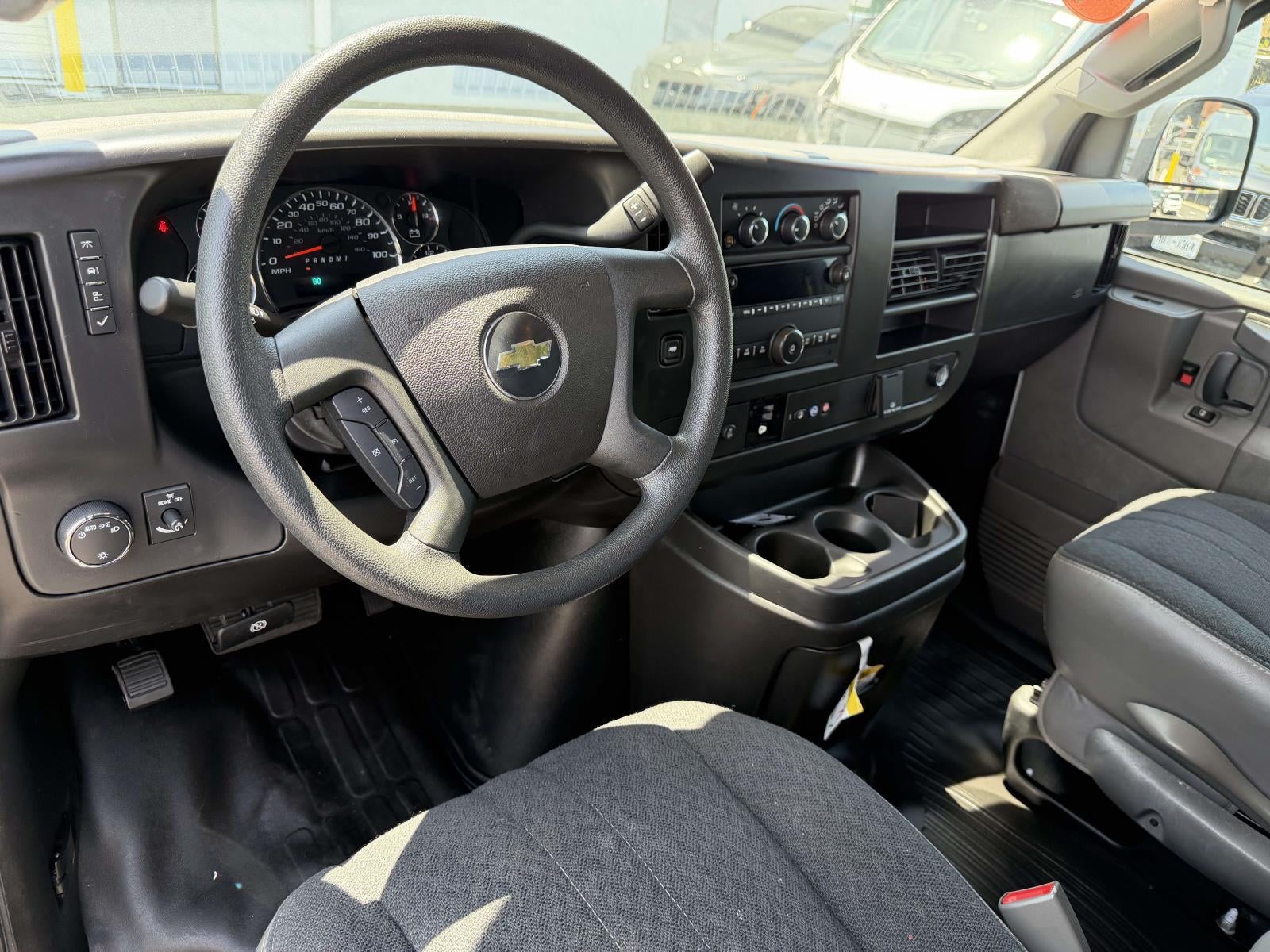 2025 Chevrolet Express Cargo RWD 2500 Regular Wheelbase WT