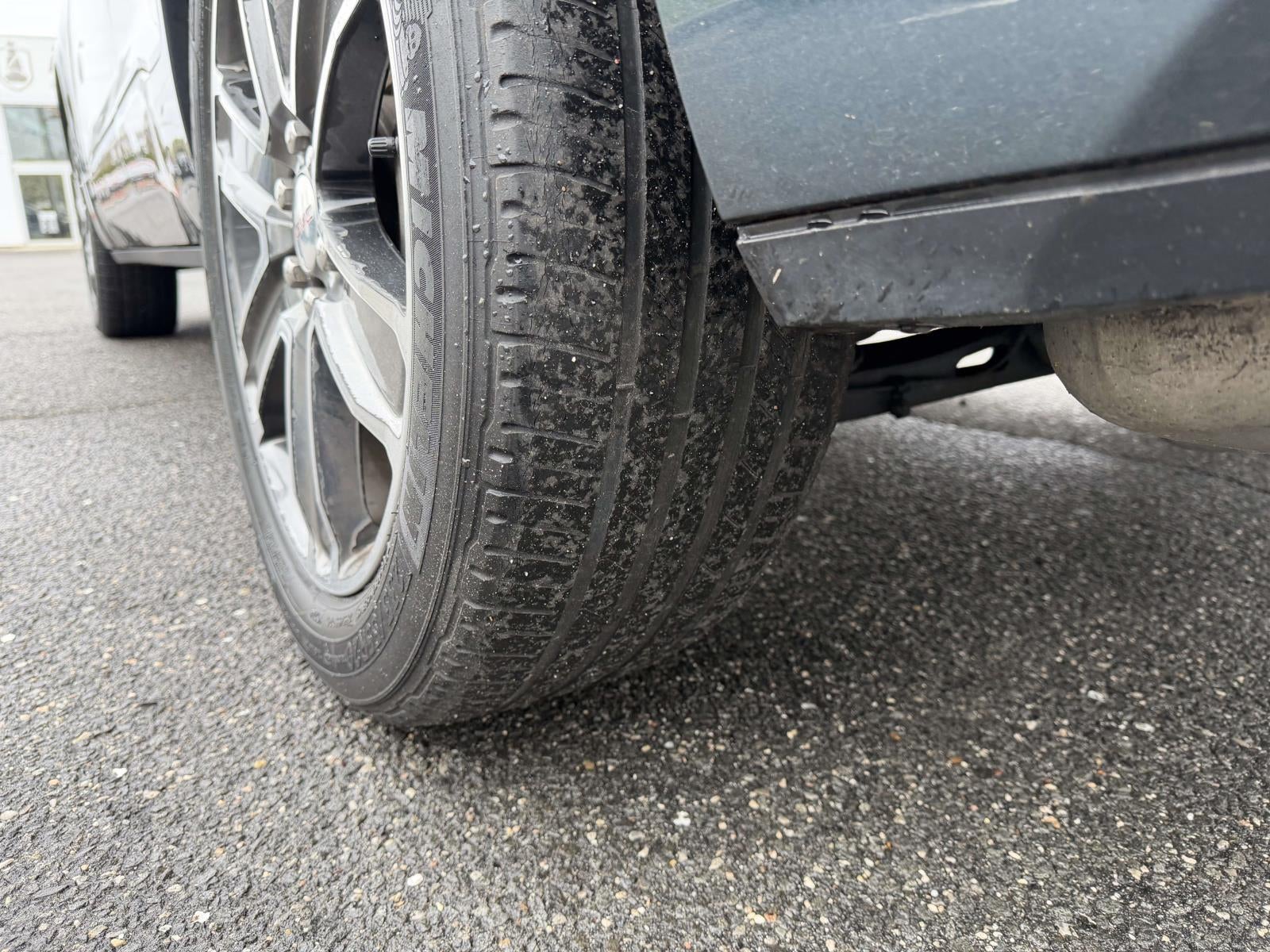 2019 GMC Acadia Denali - Photo 12