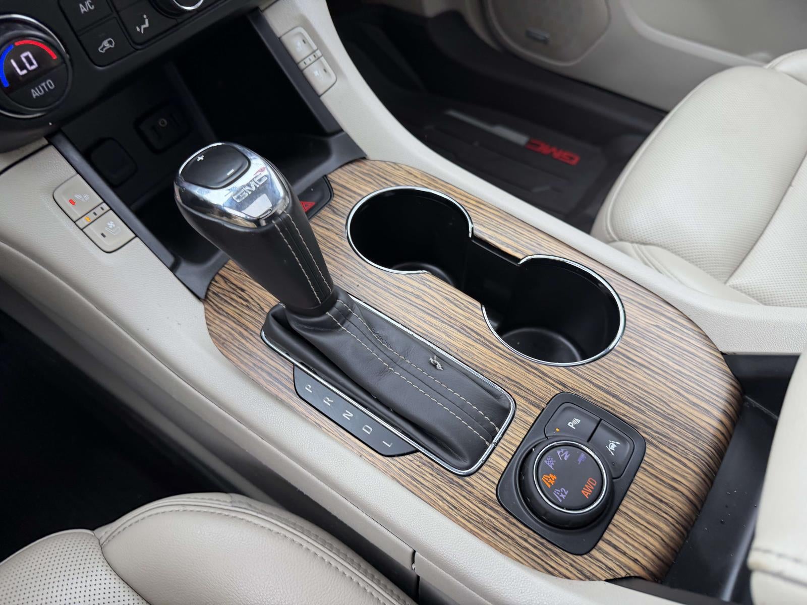 2019 GMC Acadia Denali - Photo 27