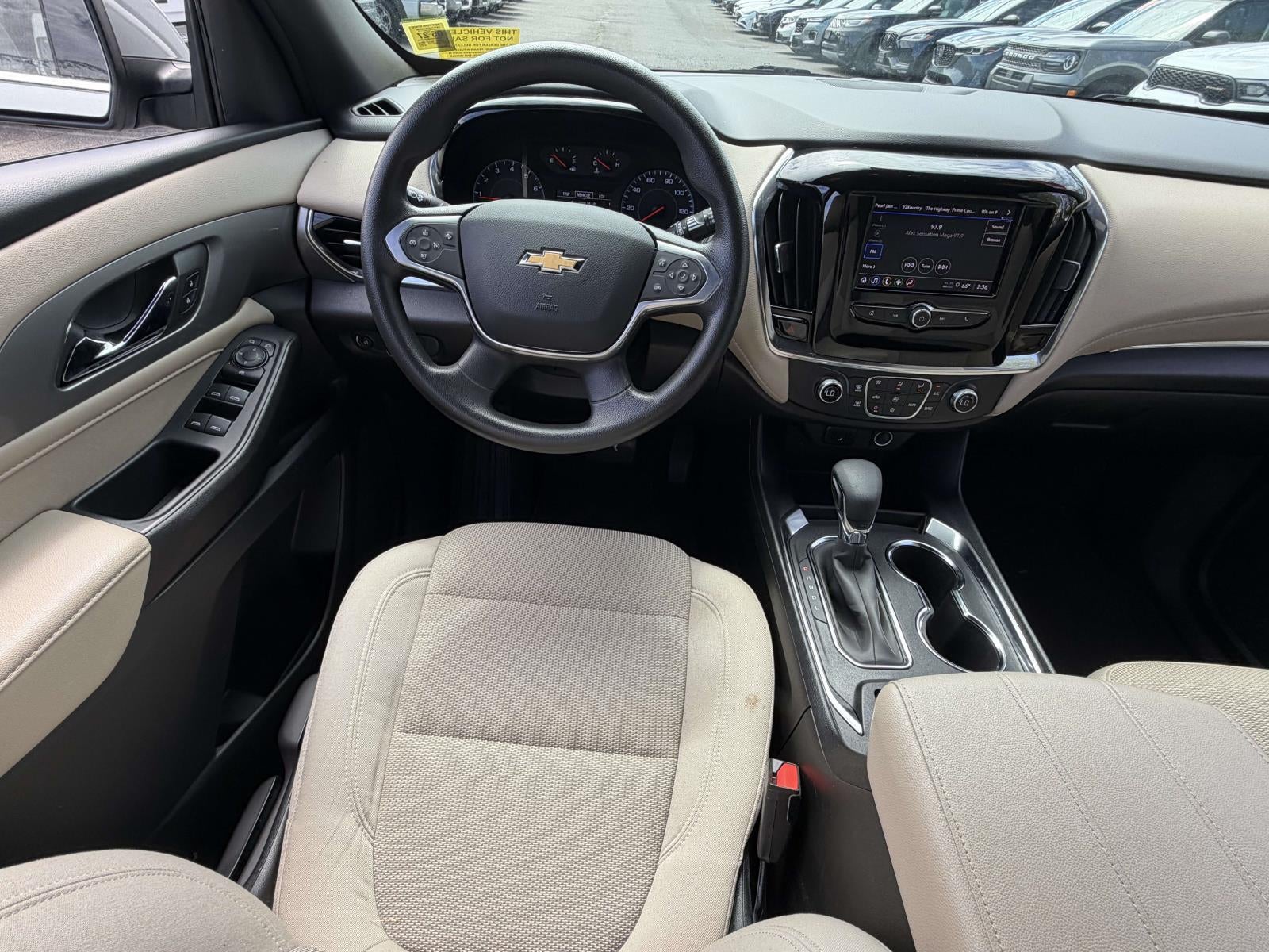 2023 Chevrolet Traverse FWD LS