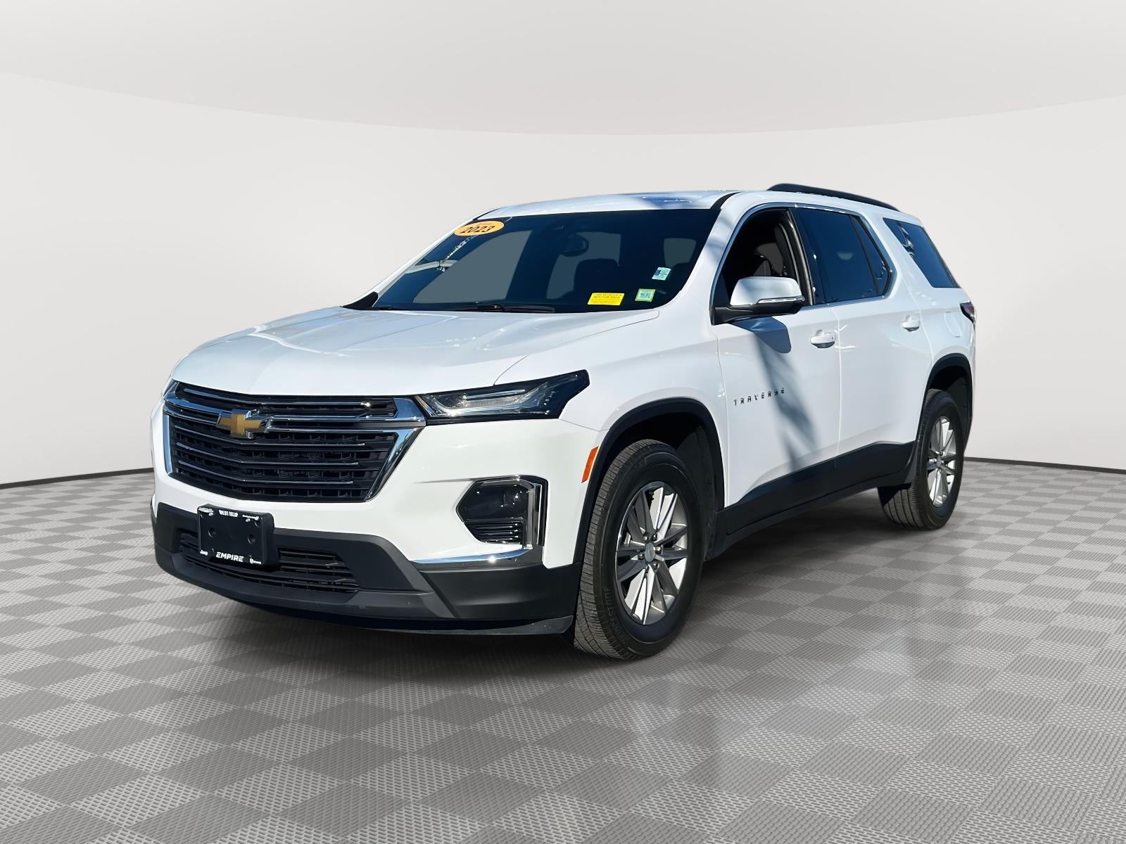 2023 Chevrolet Traverse FWD LT Cloth
