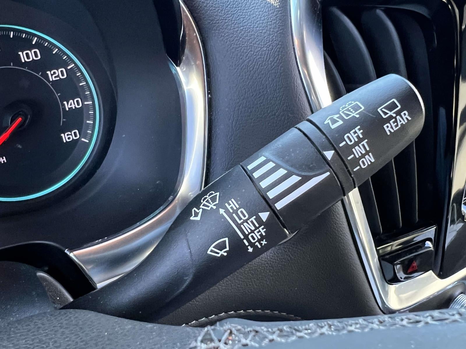 2023 Chevrolet Traverse FWD LT Cloth