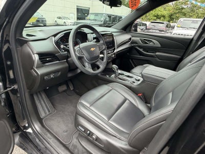 2023 Chevrolet Traverse AWD LT Leather