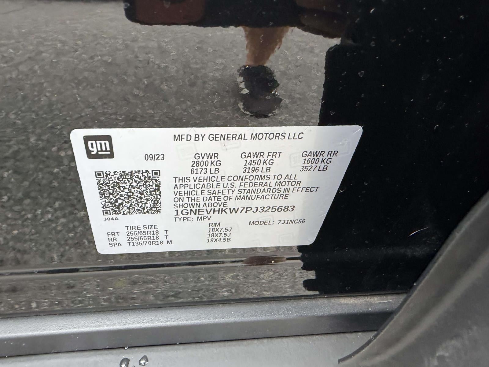 2023 Chevrolet Traverse AWD LT Leather