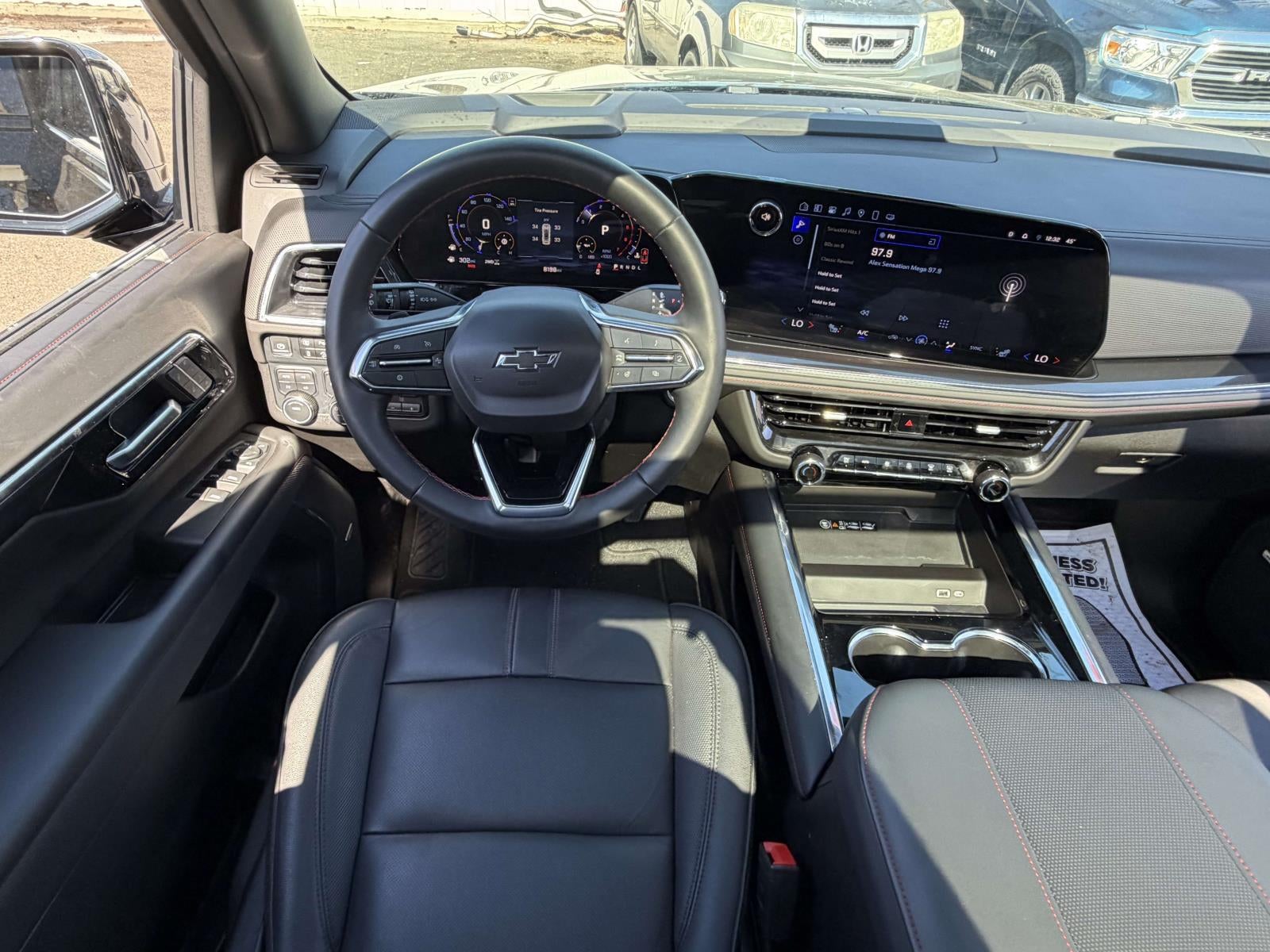 2025 Chevrolet Suburban RST