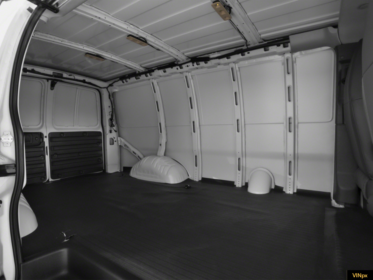 2025 GMC Savana Cargo RWD 2500 Regular Wheelbase Work Van