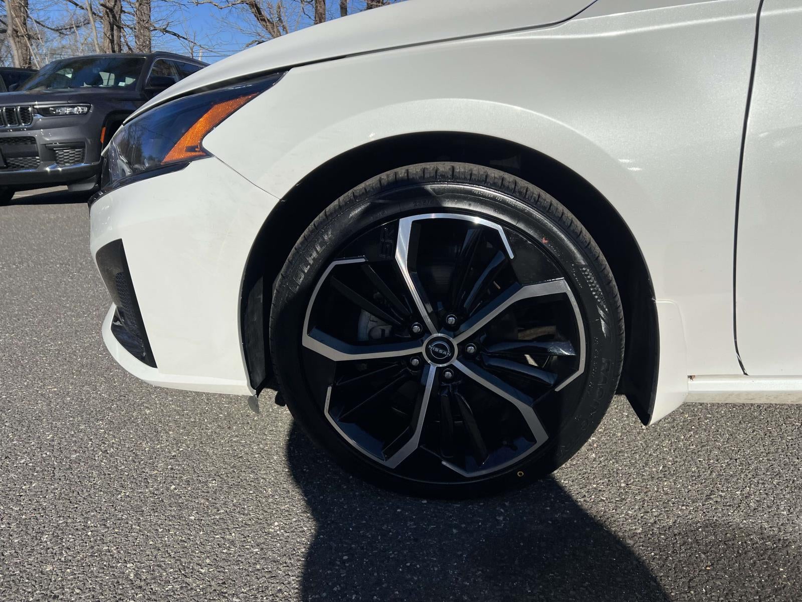 2023 Nissan Altima SR Intelligent AWD