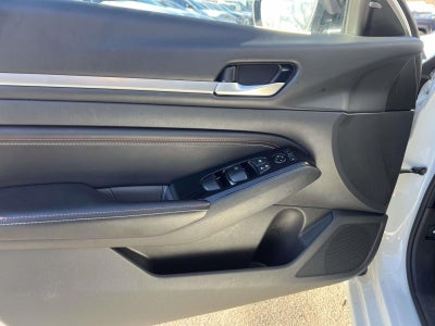 2023 Nissan Altima SR Intelligent AWD