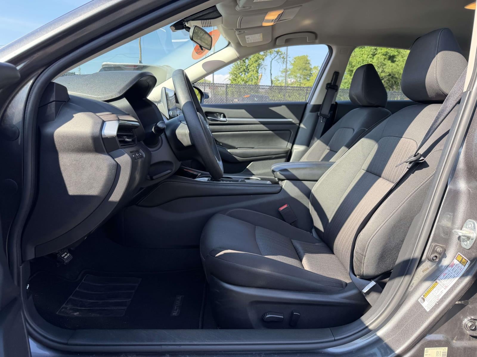 2023 Nissan Altima SV FWD