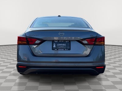 2023 Nissan Altima SV FWD