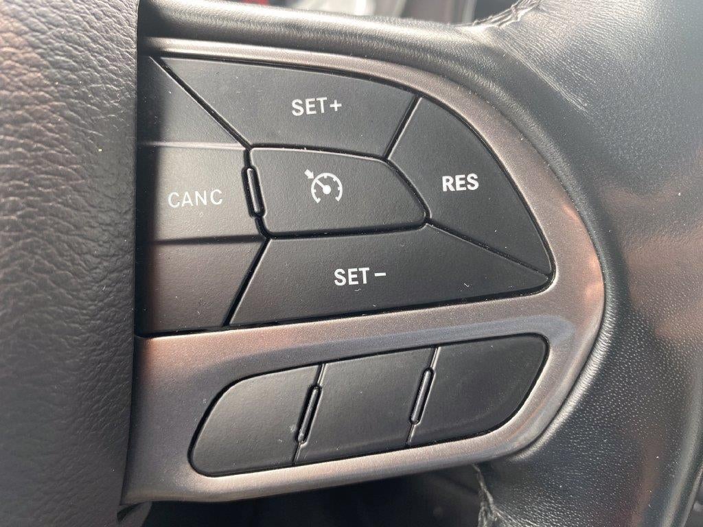 2022 Dodge Charger SXT RWD