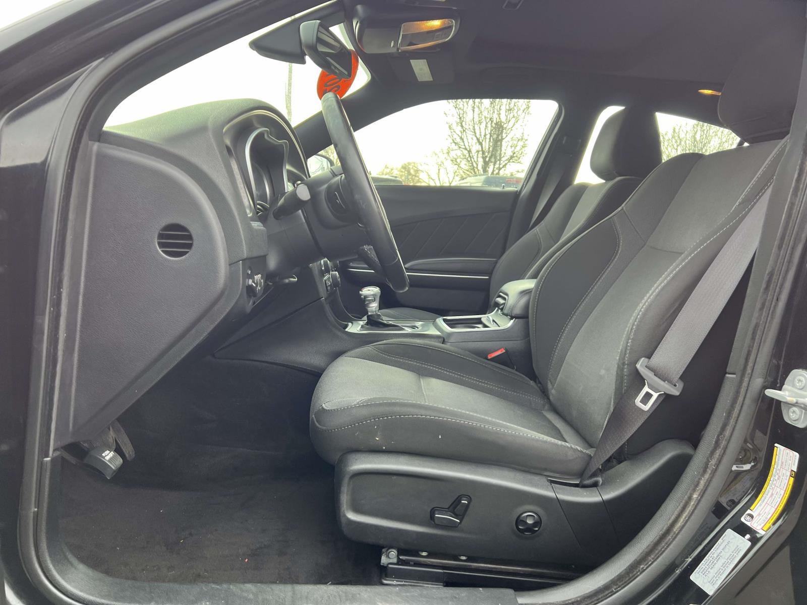 2016 Dodge Charger SXT