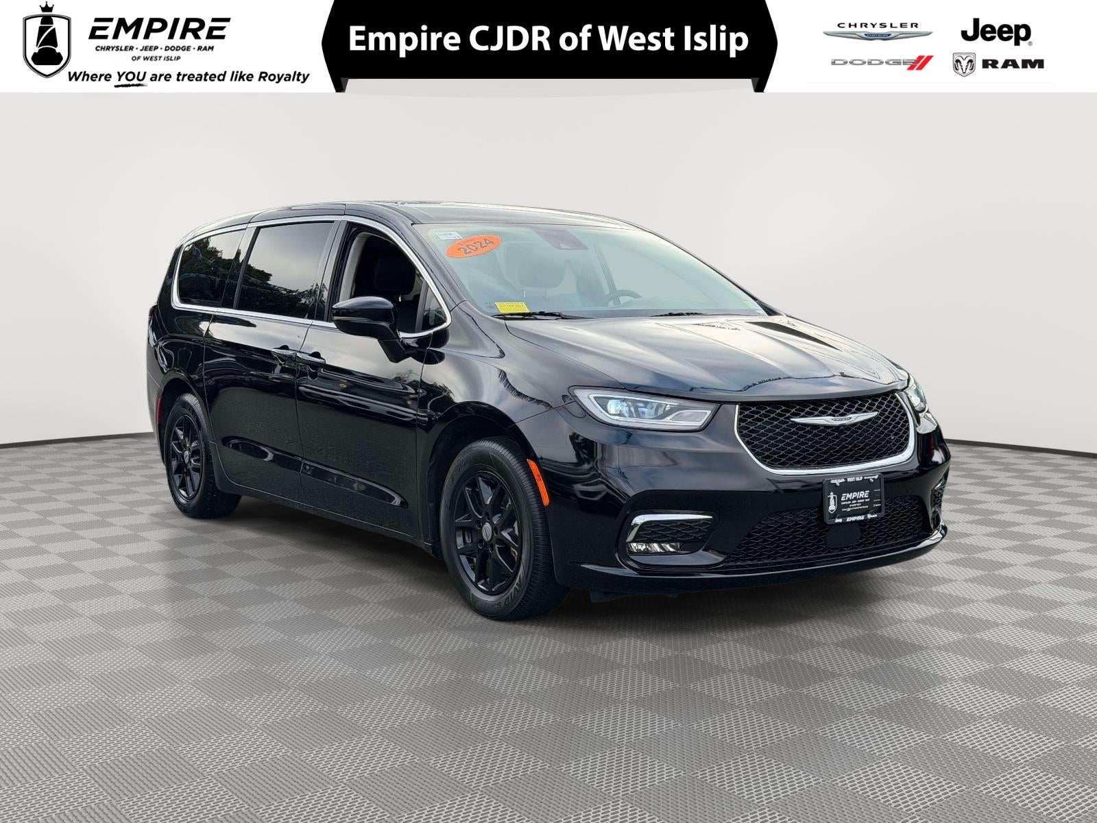 2024 Chrysler Pacifica
