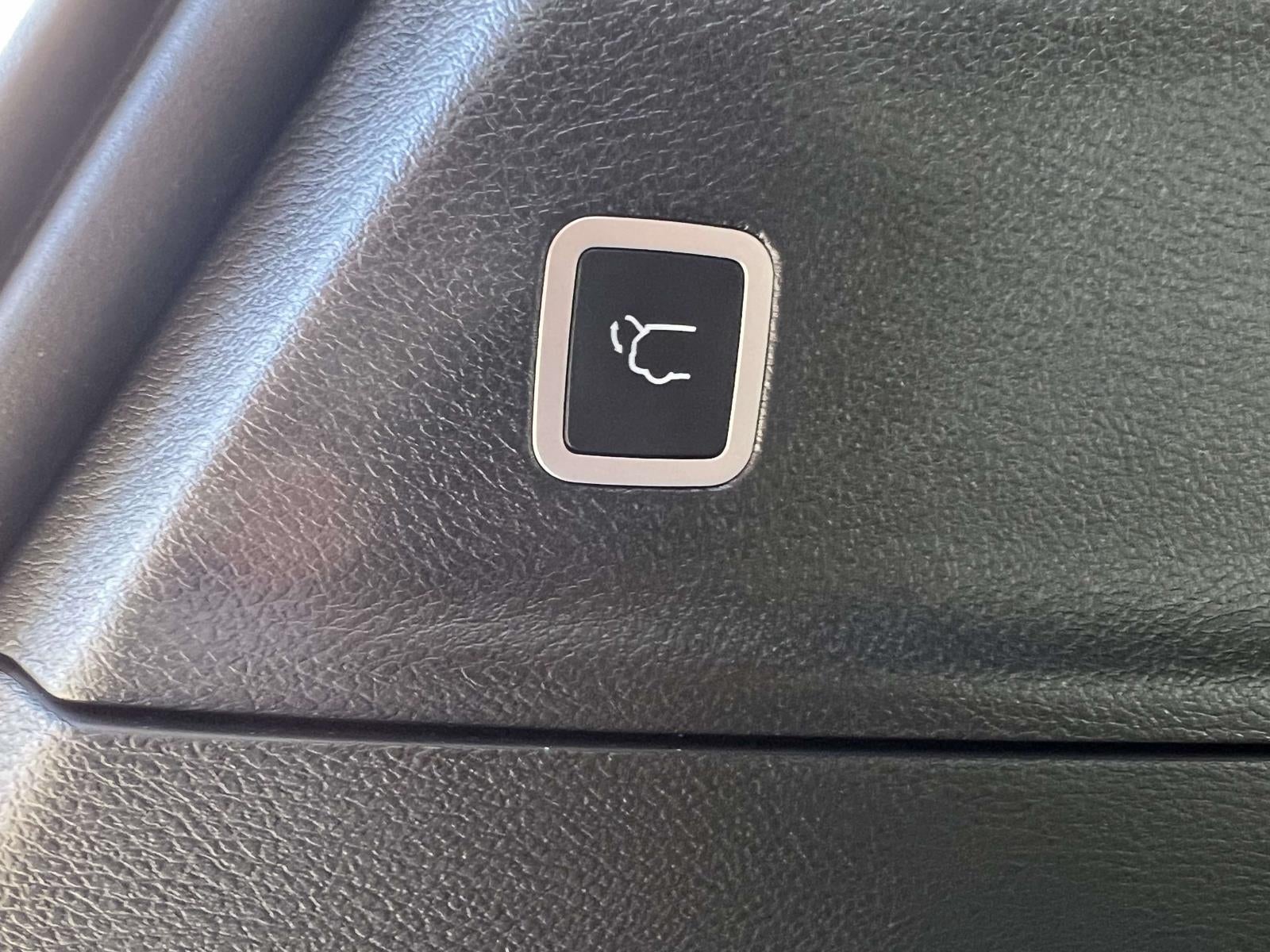 2025 Chrysler Pacifica PACIFICA SELECT AWD