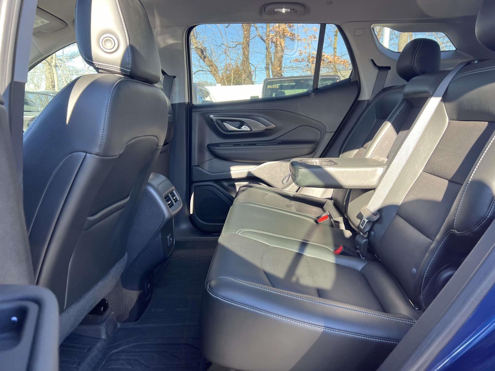 2022 GMC Terrain AWD SLT