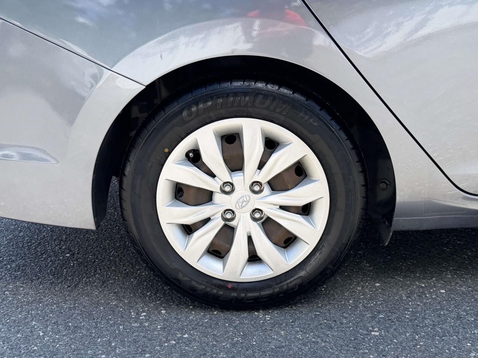 2018 Hyundai Accent SE