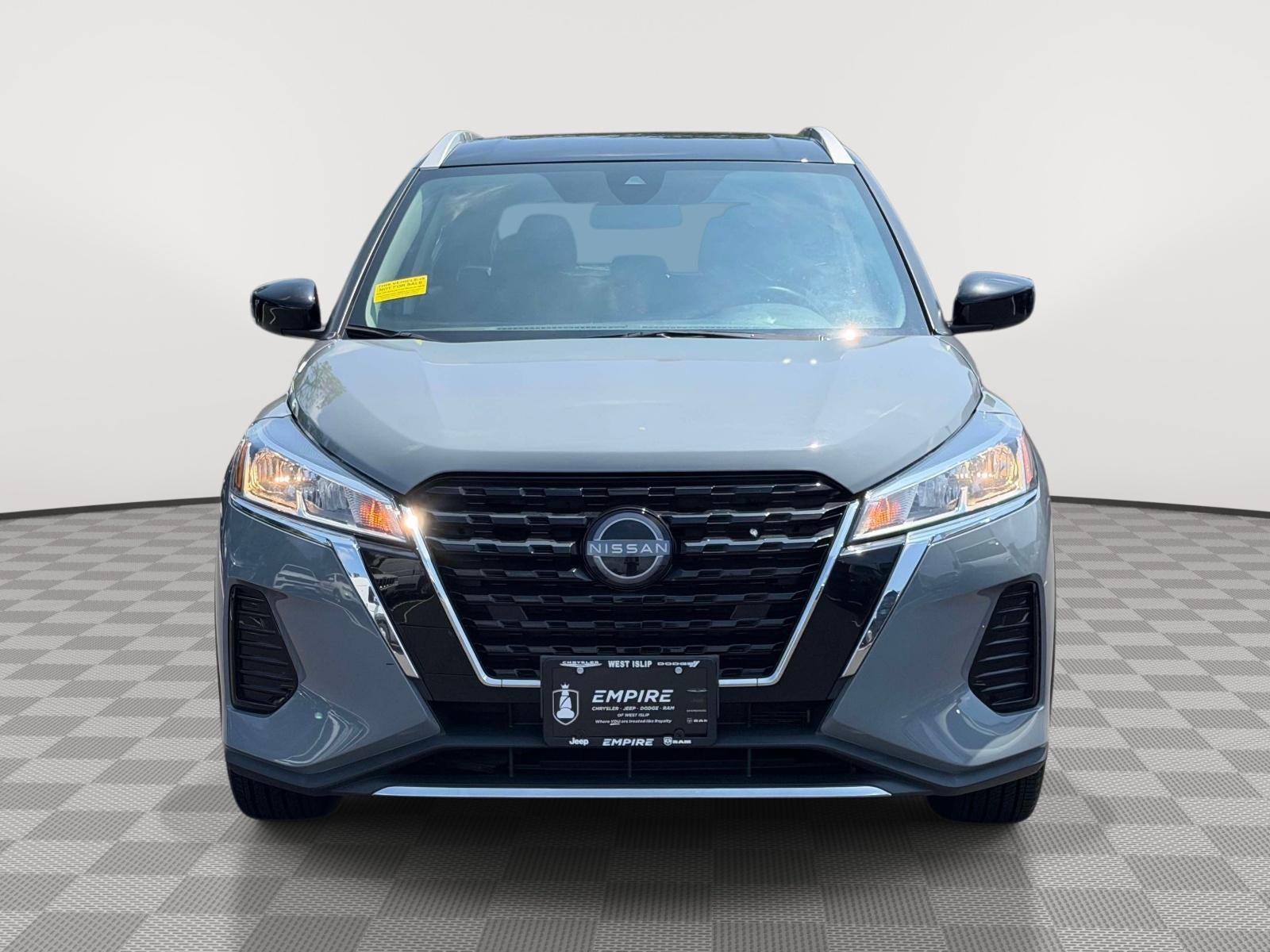 Used 2024 Nissan Kicks SV with VIN 3N1CP5CV0RL473946 for sale in West Islip, NY