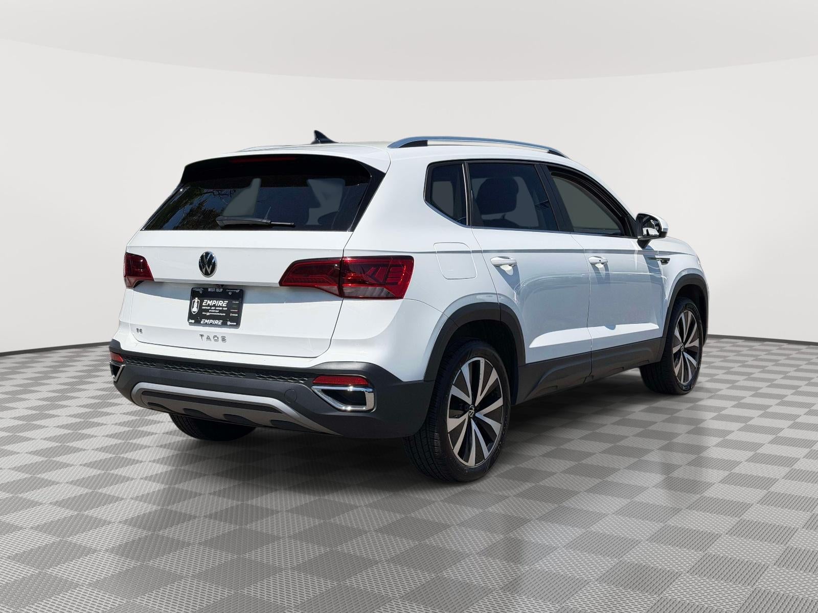 2024 Volkswagen Taos 1.5T SE