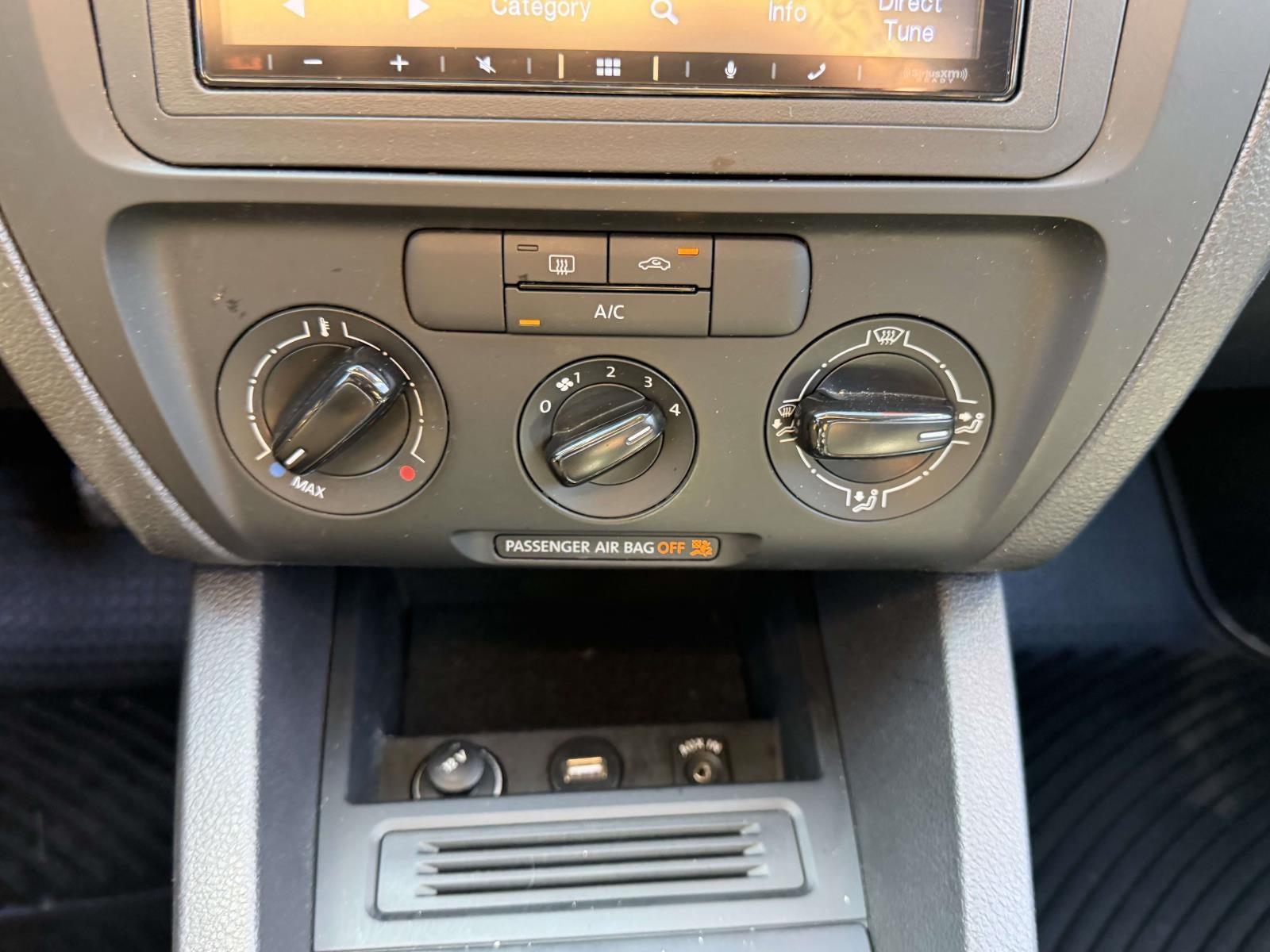2014 Volkswagen Jetta 2.0L S