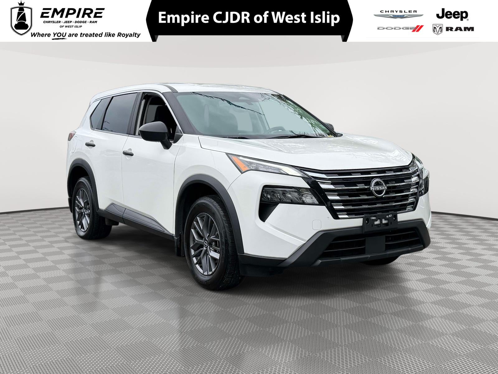 2024 Nissan Rogue S AWD's photo