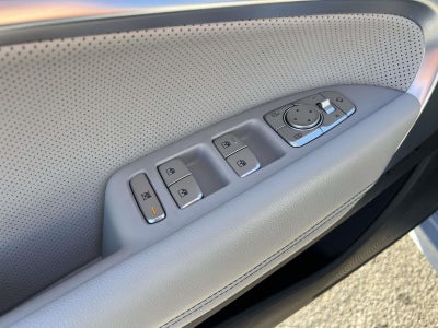 2023 Genesis G70 2.0T AWD