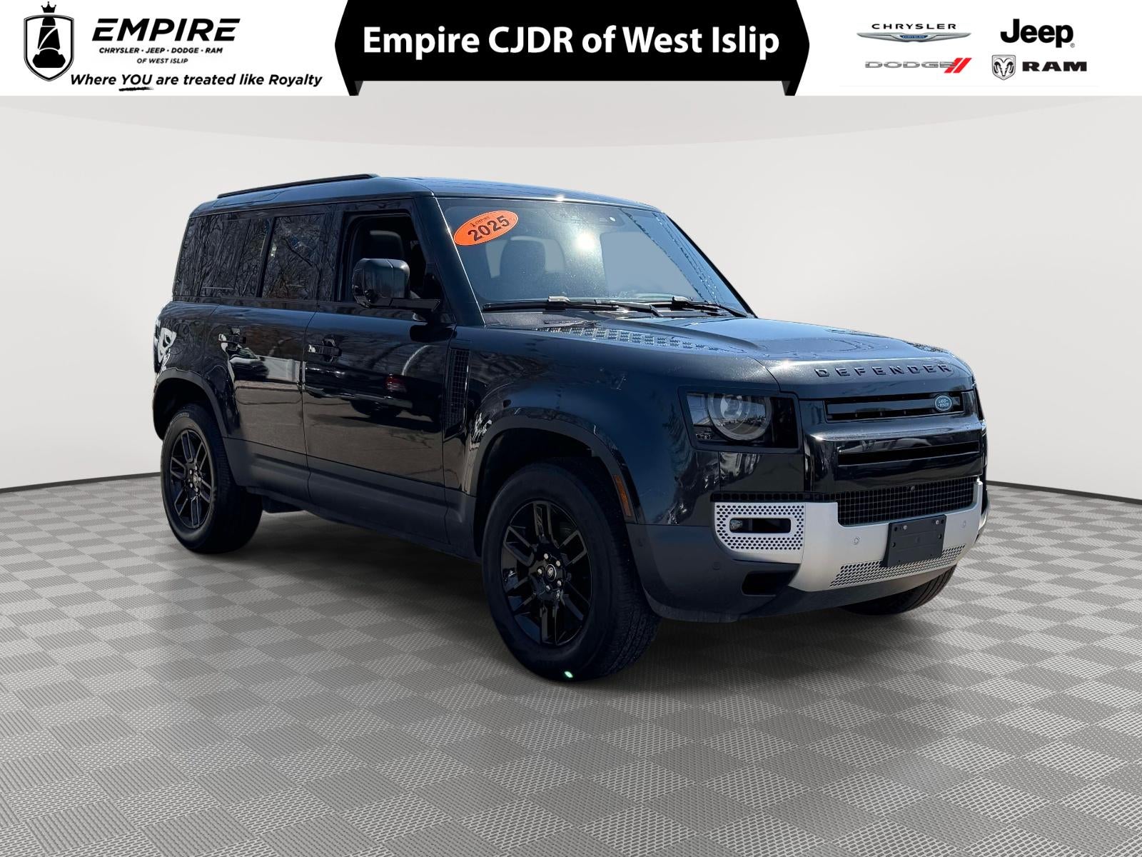 2025 Land Rover Defender 110 S P300's photo