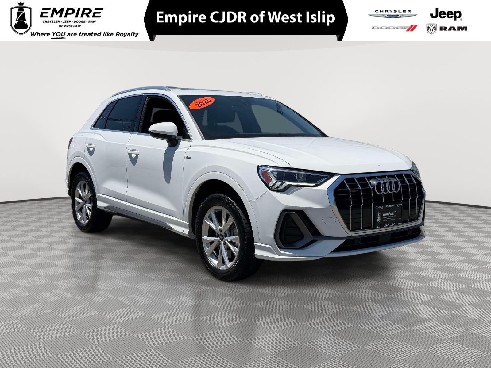 2025 Audi Q3 Premium 45 TFSI S line quattro Tiptronic