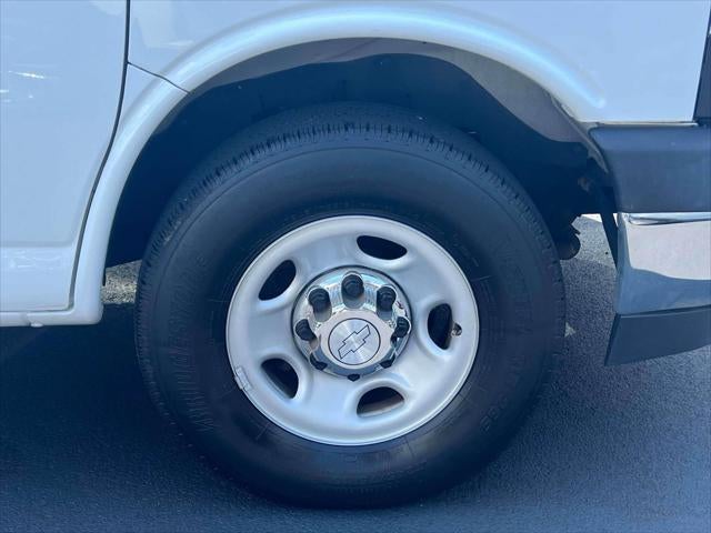 2019 Chevrolet Express Passenger 3500 LT