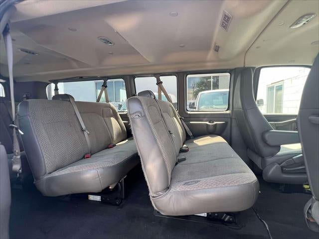 2019 Chevrolet Express Passenger 3500 LT