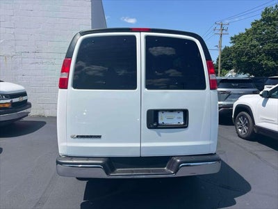 2019 Chevrolet Express Passenger 3500 LT