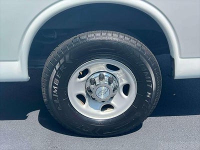 2019 Chevrolet Express Passenger 3500 LT