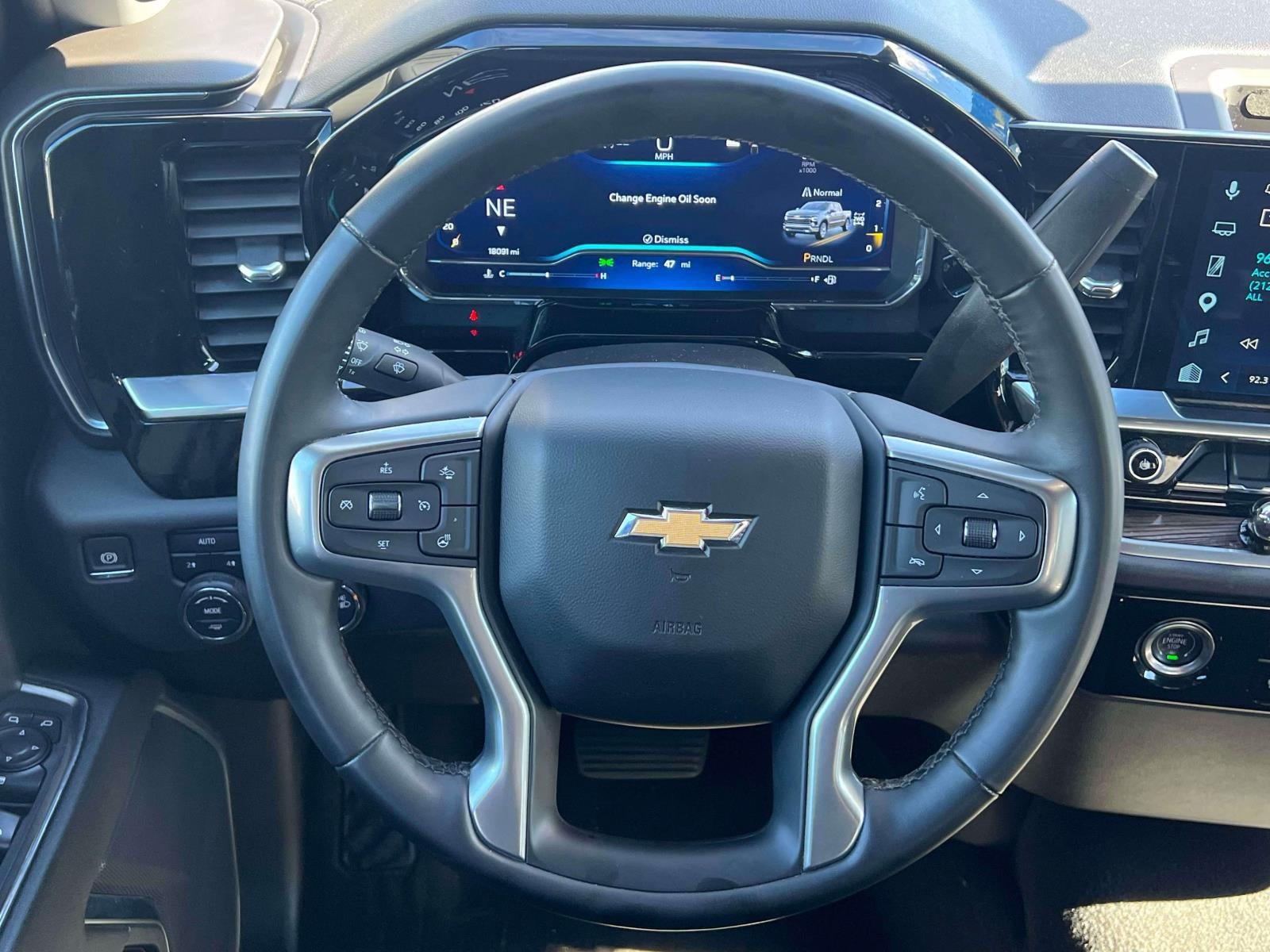 2024 Chevrolet Silverado 1500 LT (2FL)