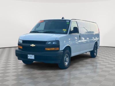 2025 Chevrolet Express Cargo WT