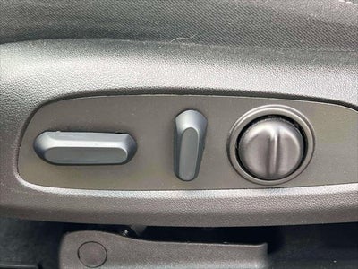 2024 Chevrolet Traverse Limited LT Cloth