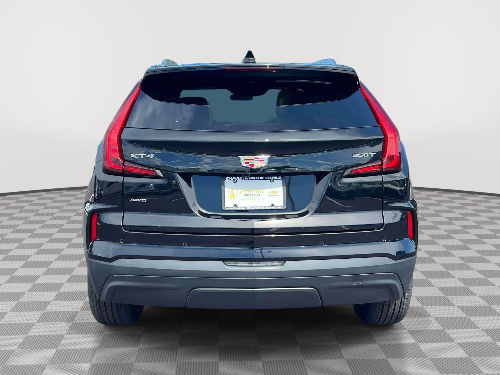 2024 Cadillac XT4 Luxury