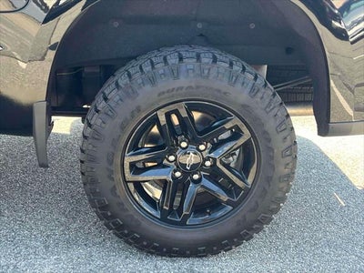 2023 Chevrolet Silverado 1500 Custom Trail Boss