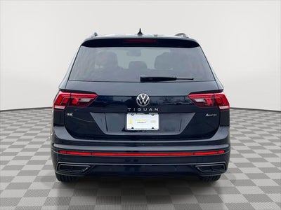 2022 Volkswagen Tiguan SE R-Line Black