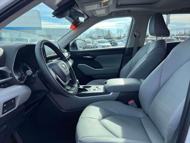 2026 Toyota Highlander XLE