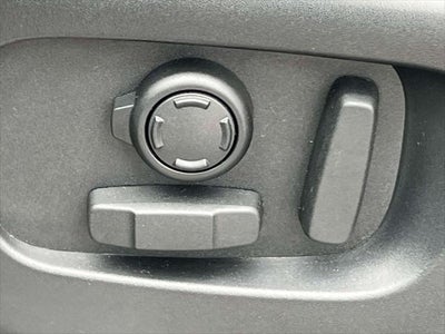 2024 Land Rover Discovery S