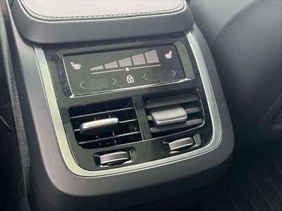 2024 Volvo XC90 Core Bright Theme